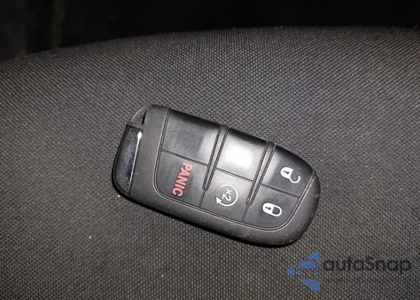 2020 Jeep Renegade Latitude 4X4 from USA, damaged, VIN ZACNJBBB8LPL19526